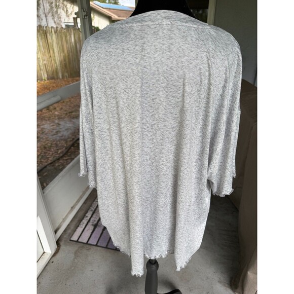 Disney Stores Winnie-the-Pooh XXL Valentine Heart Balloon Loose Fit  Cool Comfy - Picture 5 of 5